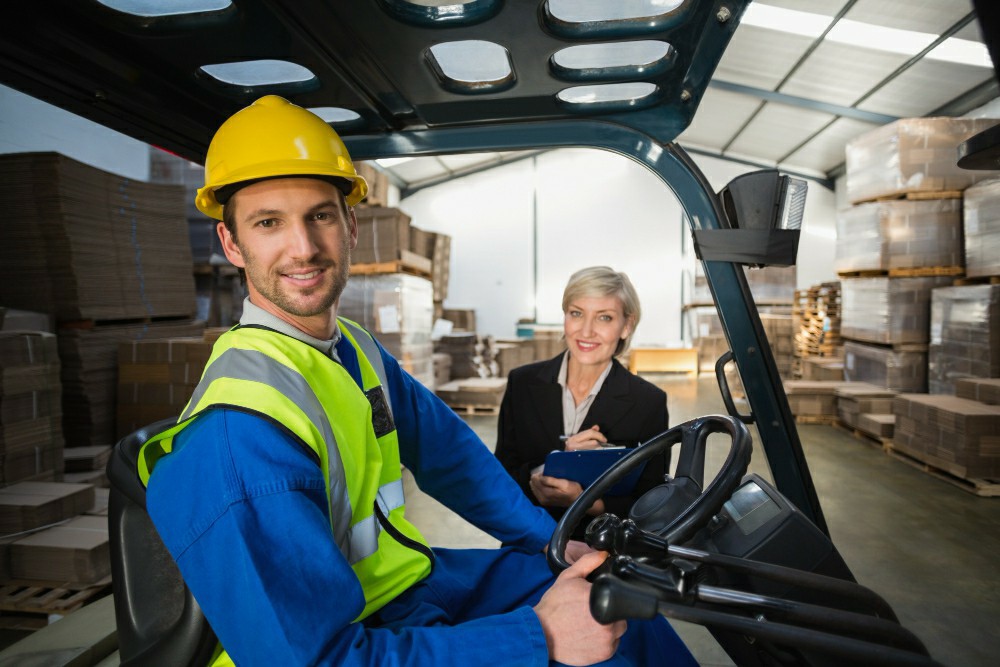 Maximizing Workplace Safety: The Importance of Manual... - Working at Heights Training UK