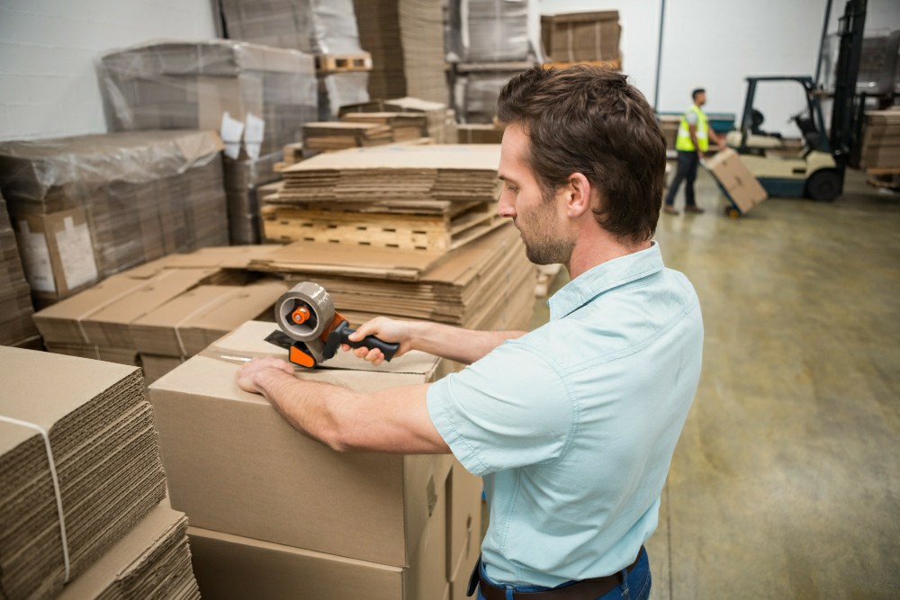 Unlocking Workplace Safety: The Importance of Manual... - Working at Heights Training UK