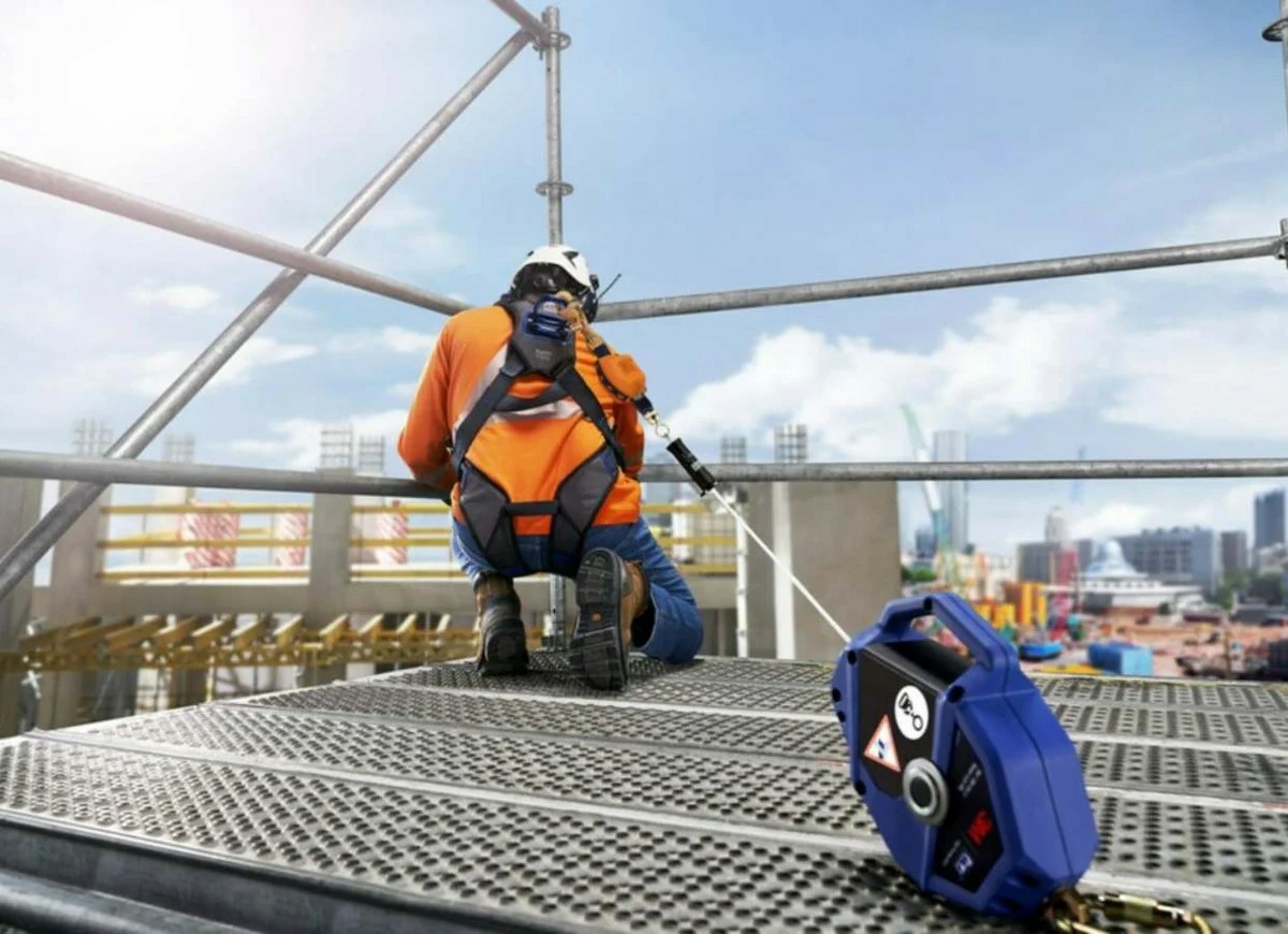 Elevate Your Career: The Essential Role of Working at... - Working at Heights Training UK
