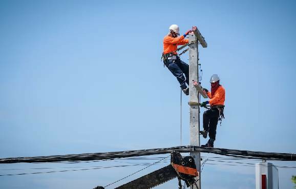 Smart Strategies for Small Businesses to Implement... - Working at Heights Training UK