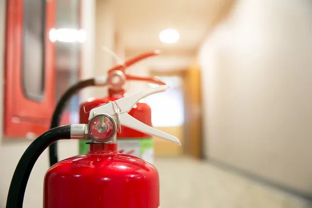 Essential Fire Warden & Fire Marshal Training for... - Working at Heights Training UK