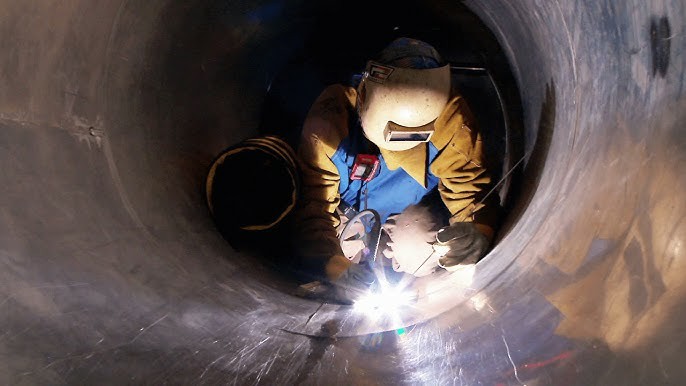 Mastering Confined Space Safety: Essential Online... - Working at Heights Training UK